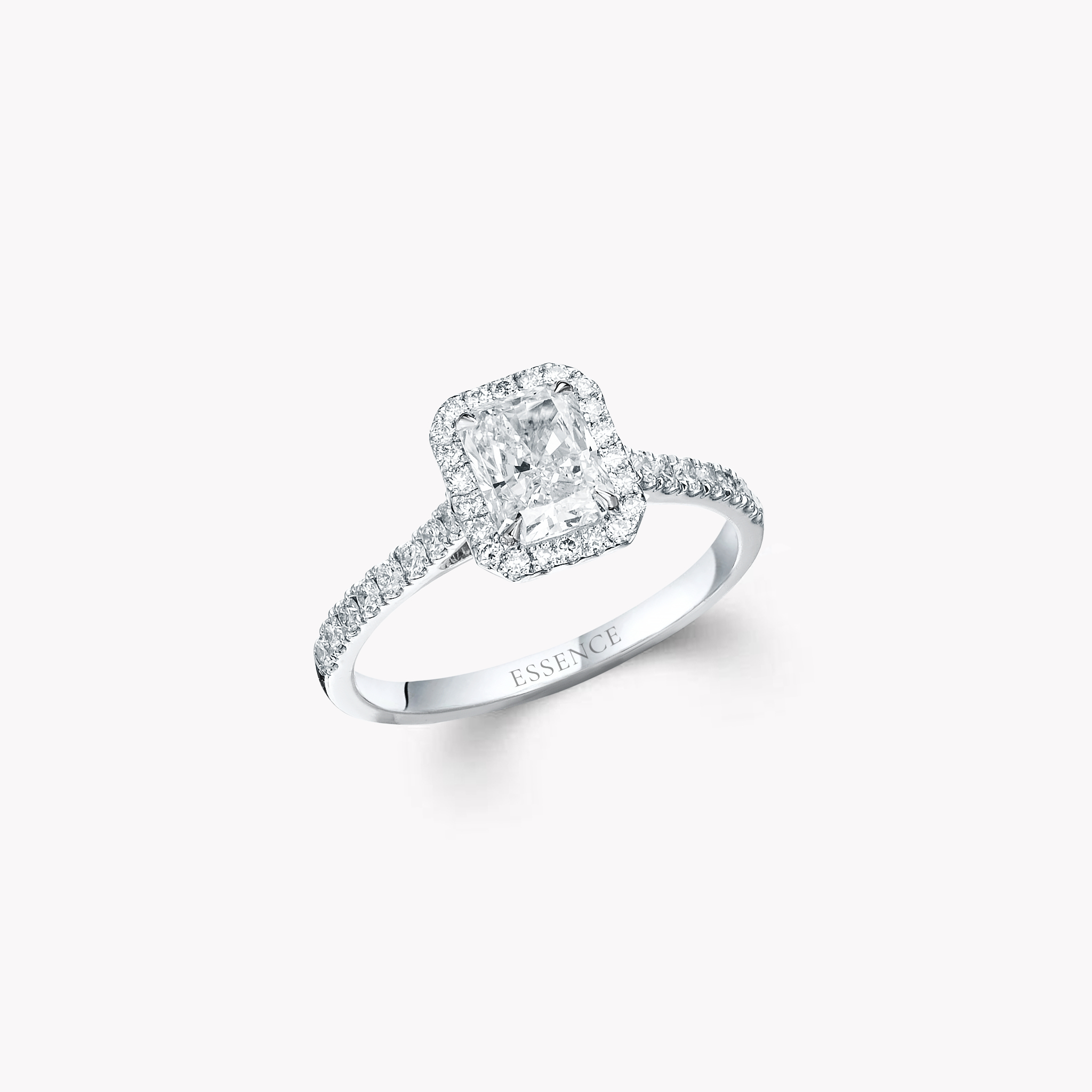 Каблучка з діамантом огранки радіант Legenda